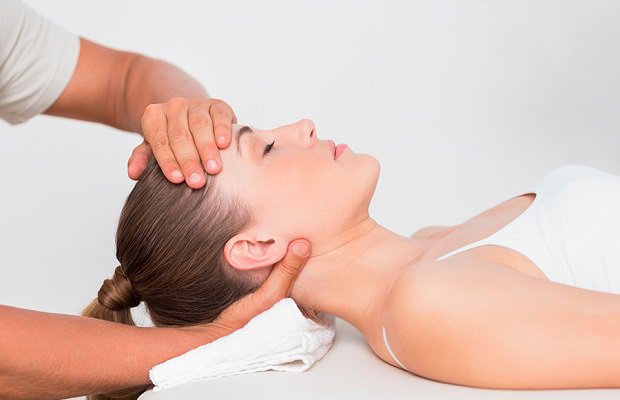 Massage giảm đau đầu