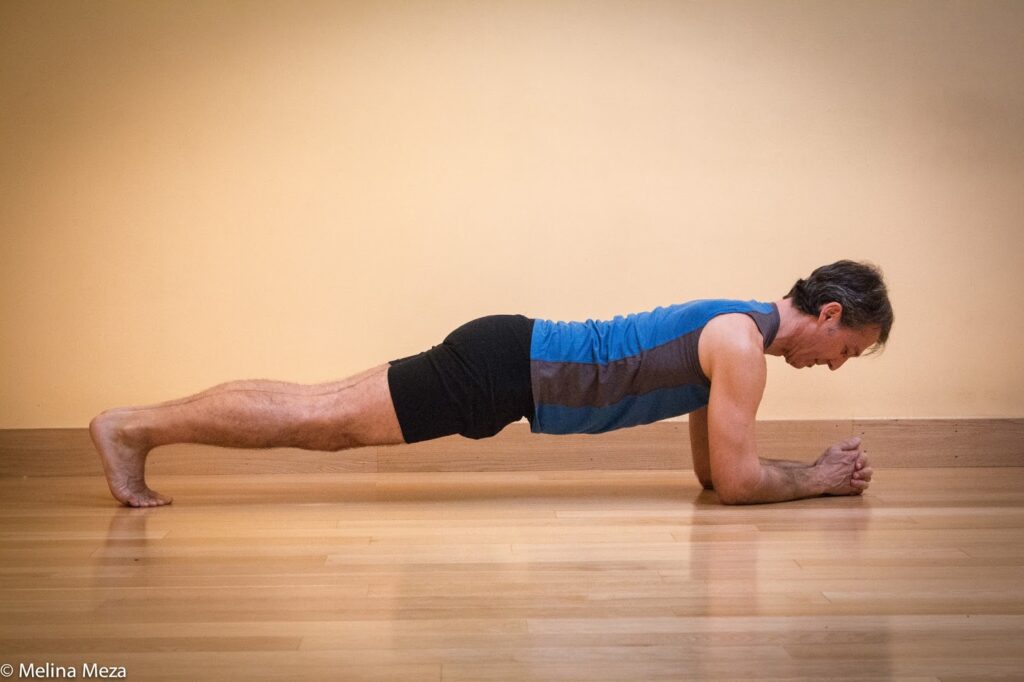 Tư thế Plank pose