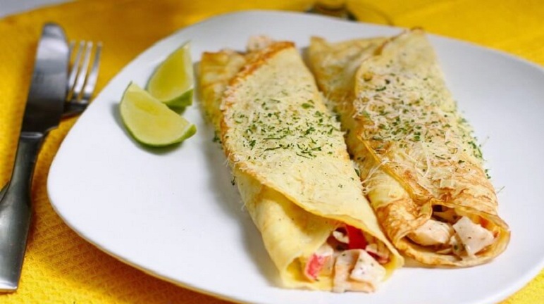 Bánh crepe kẹp