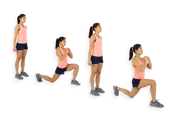 Bài tập thon gọn đùi: Walking Lunges