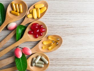 5 Loại Vitamin Cần Thiết Trong Mùa Hè